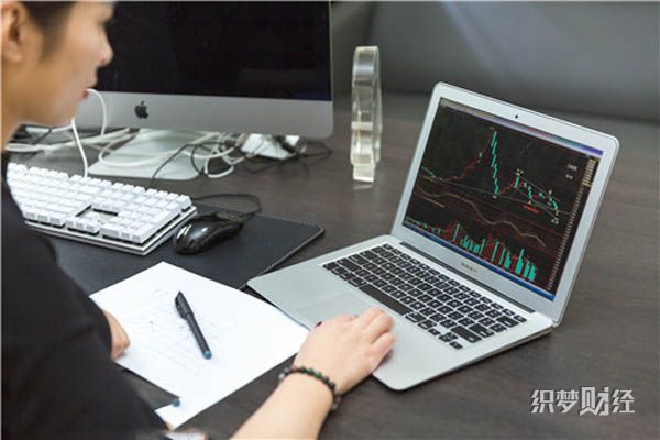 炒股需要哪些技巧 入场之前必备知识