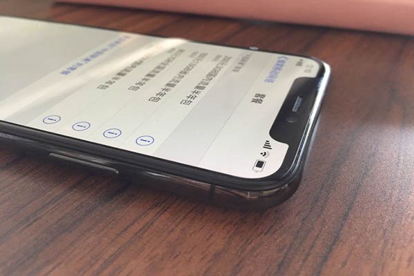 iPhone新系统支持戴口罩解锁 两年了终于有了解决方案