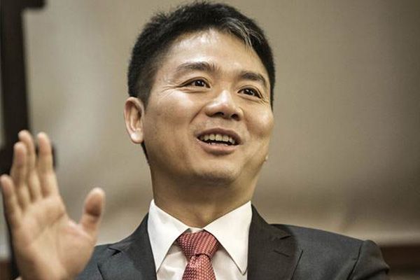 刘强东事业中三个重要的女人 你都了解吗
