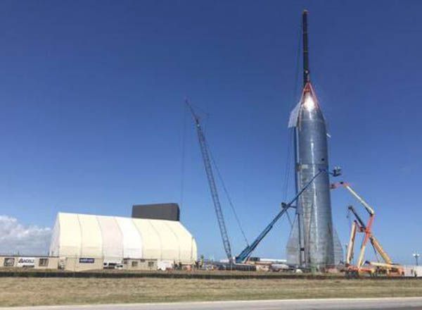 SpaceX寻求新一轮融资 公司估值达360亿美元