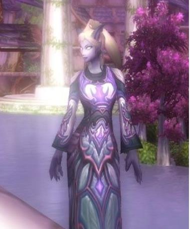 魔兽世界艾萨拉女王的便袍怎么得 魔兽世界艾萨拉女王的便袍属性