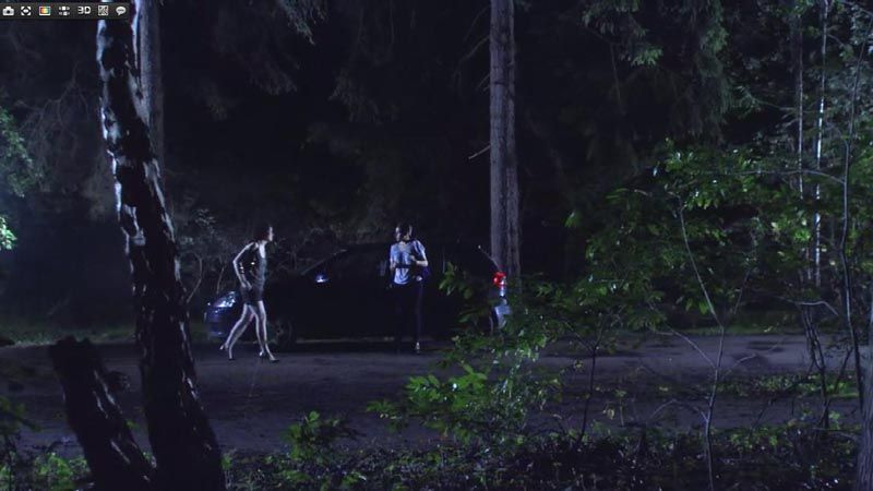 人体蜈蚣电影海报截图