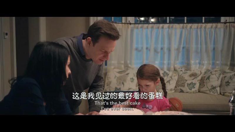 微笑回应电影海报截图