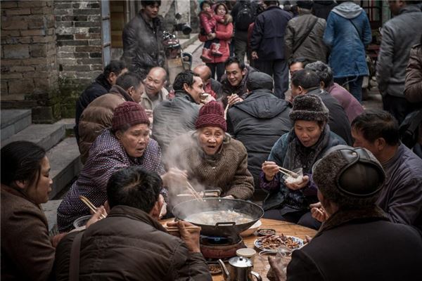 六五年属蛇的命运解析与人生智慧